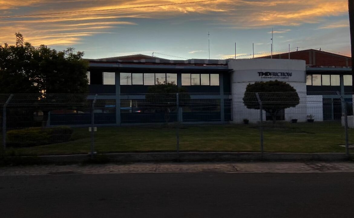 La demanda de inmobiliario se enfrenta al sector automotriz y manufactura ligera que representan el 70% de la demanda de espacios.